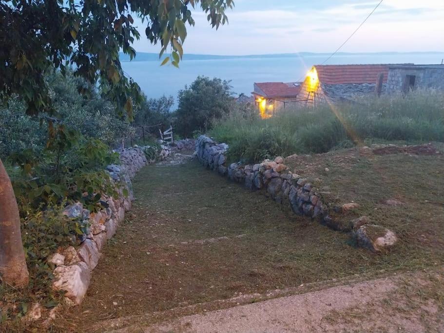 Art House Old Village Есенице Экстерьер фото