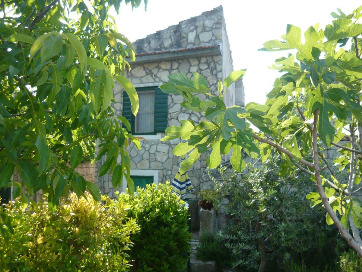 Art House Old Village Есенице Экстерьер фото